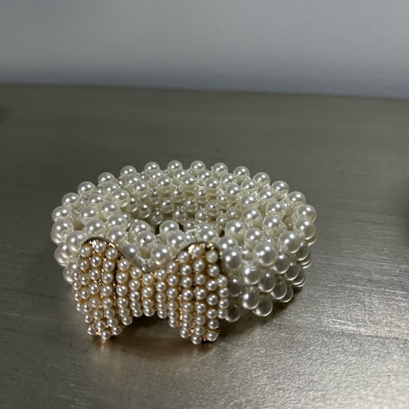 Accessories - Women's Elastic Golden Pearl Bow Belt